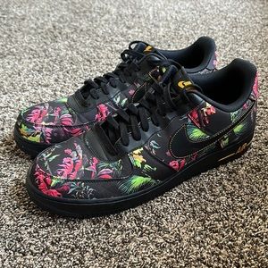 Men’s Size 14 Nike Air Force One Low Floral (2019)